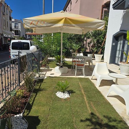 Marina Sahil Hotel Çeşme Buitenkant foto