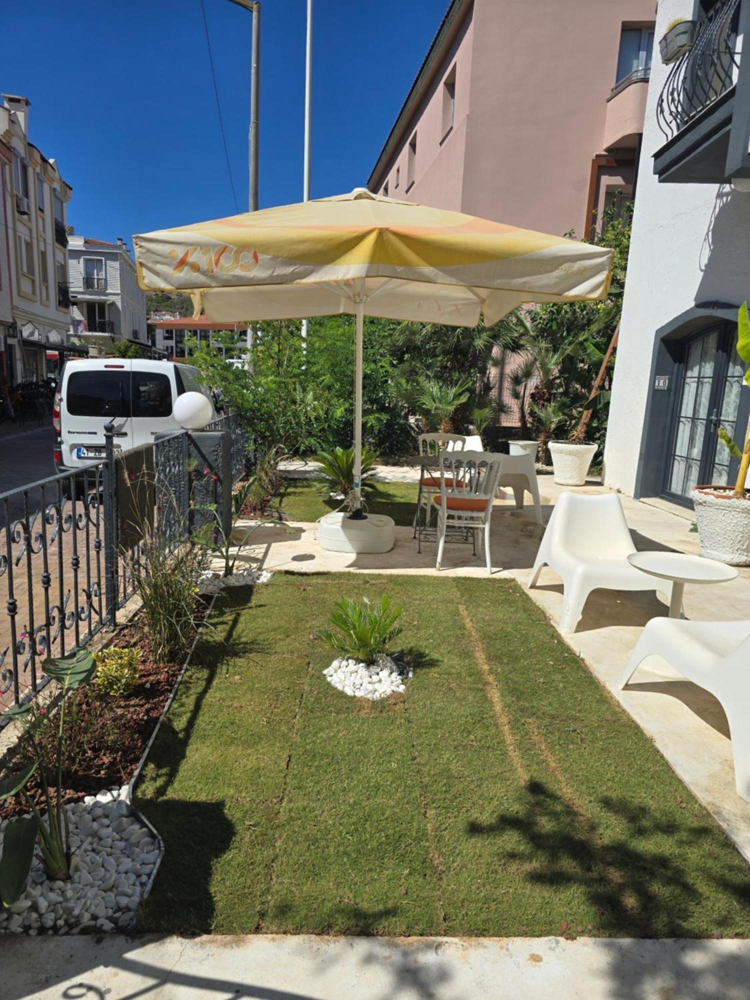 Marina Sahil Hotel Çeşme Buitenkant foto
